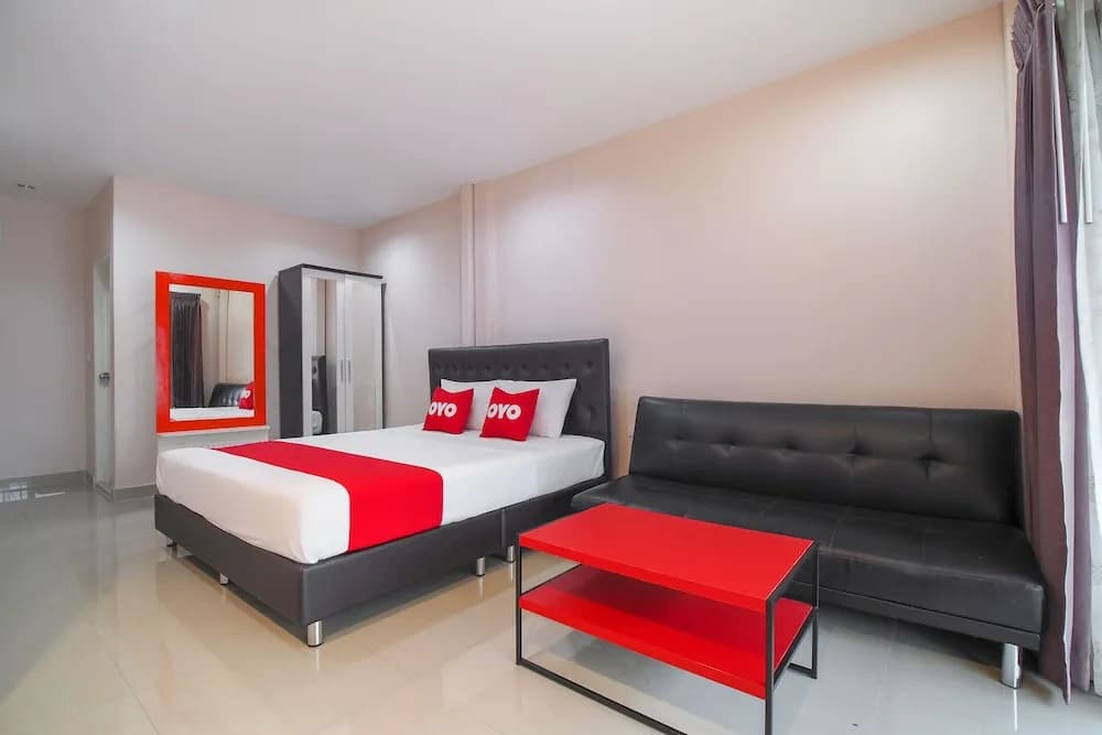 OYO 1028 The Panowla Residence - photo 5