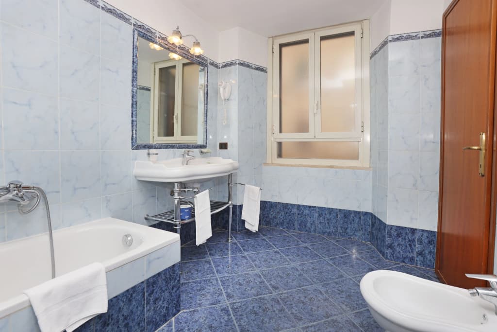 Hotel Rimini - photo 8