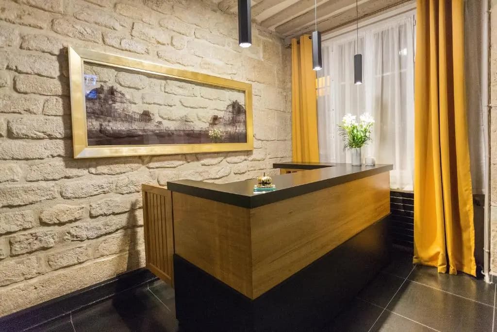 Pratic Hotel - main photo