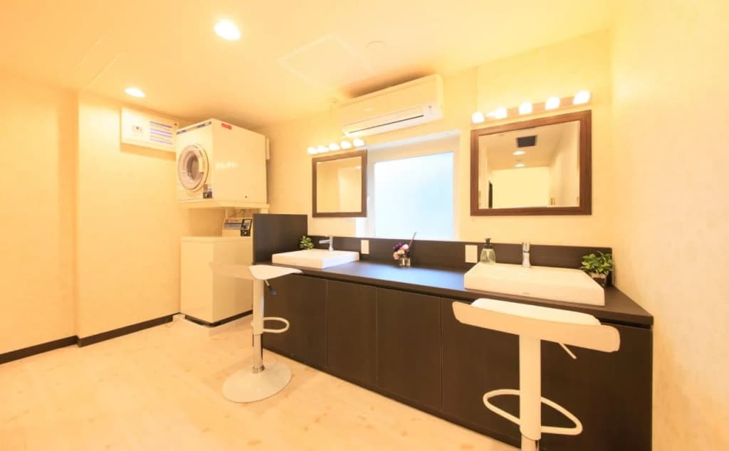 Centurion Cabin & Spa Ladies - photo 23