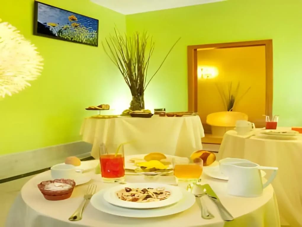 Hotel Max - photo 25