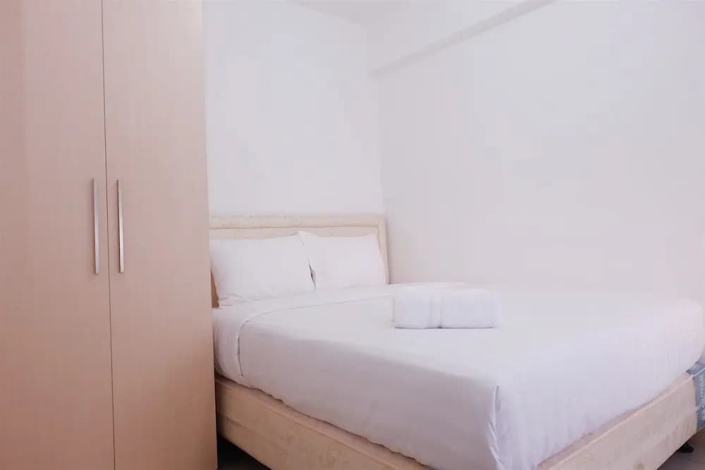 Cozy Baywalk Apartment At Green Bay - photo 3