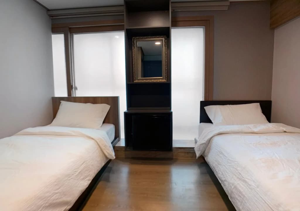 J-Honor Guesthouse - photo 3