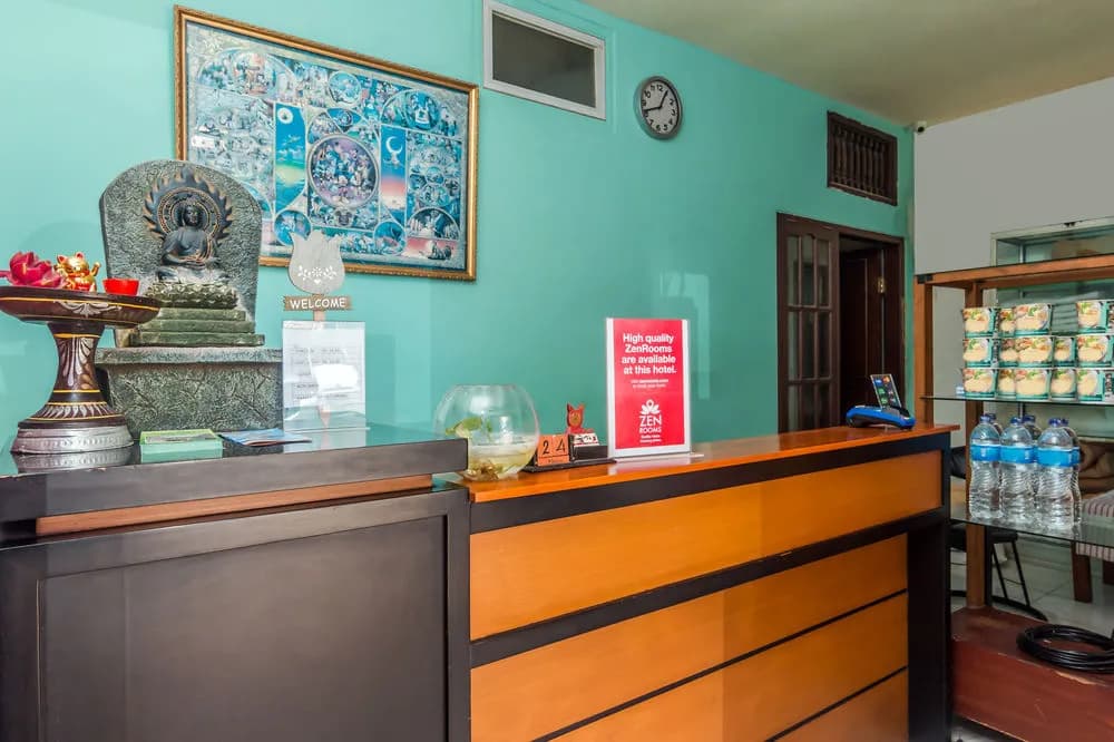 ZEN Rooms Pekerisan - photo 12