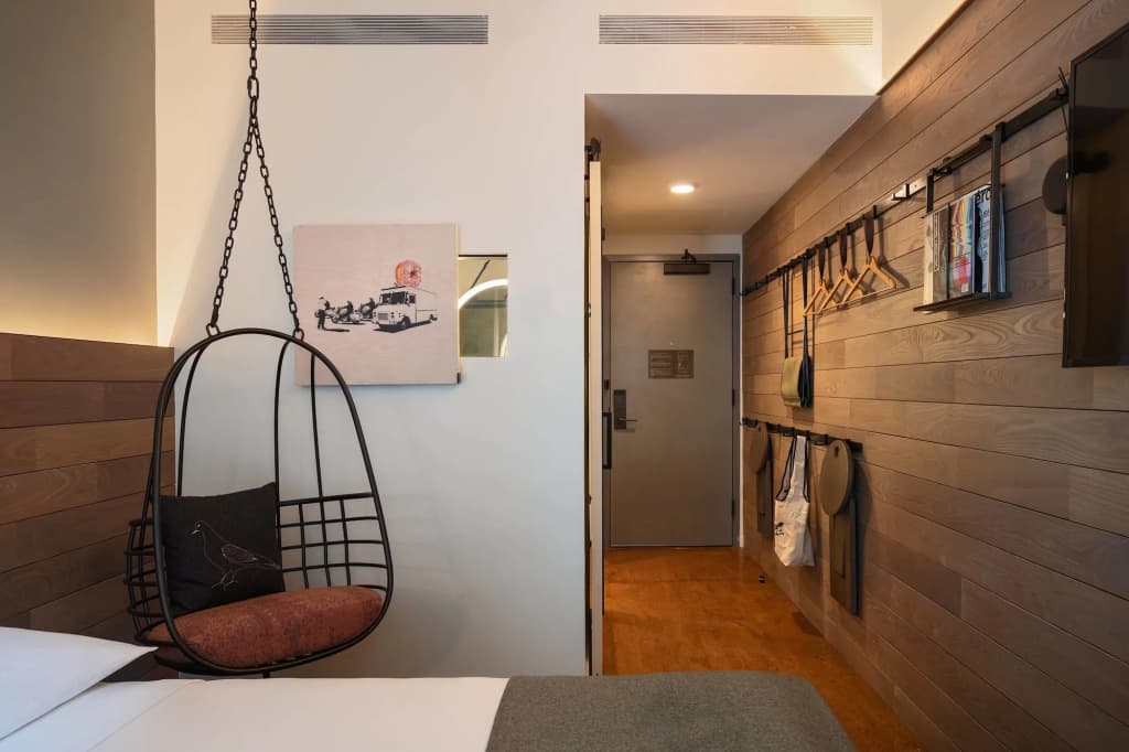 Moxy NYC Downtown - photo 11
