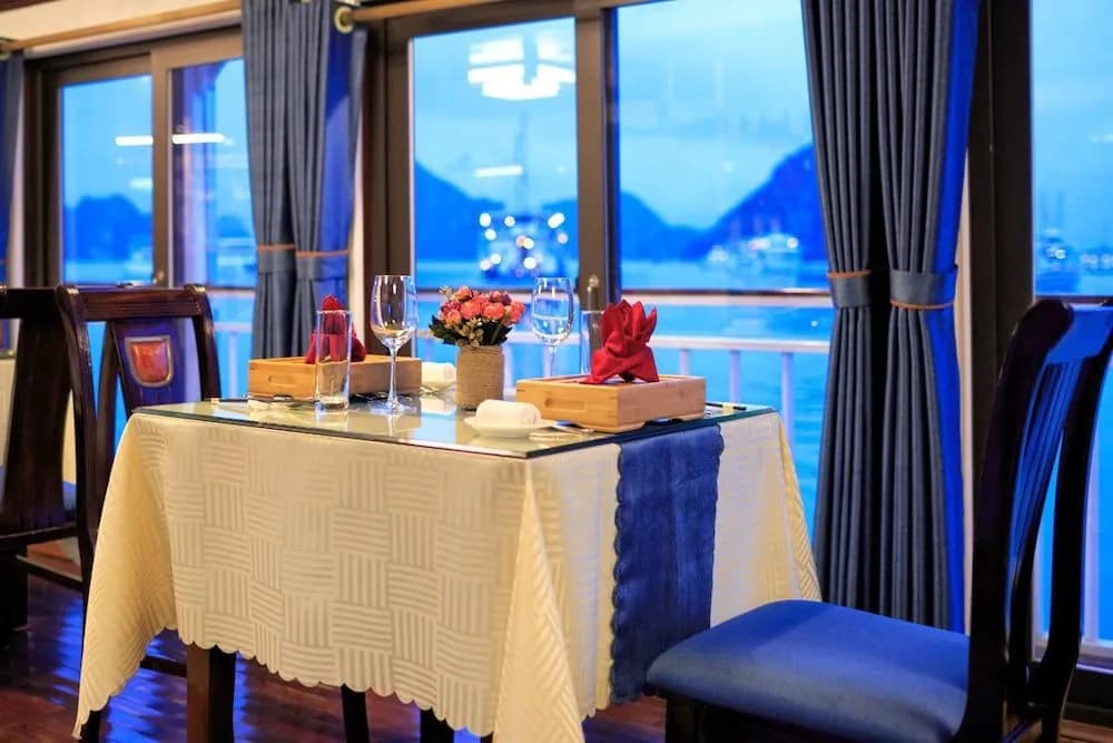 Charm Boutique Cruise - photo 12