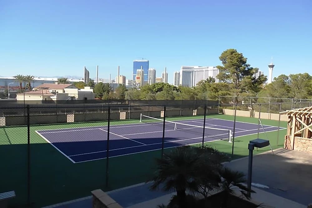 888 Convention Center 3 BEDROOM 2 BATH Condos - photo 17