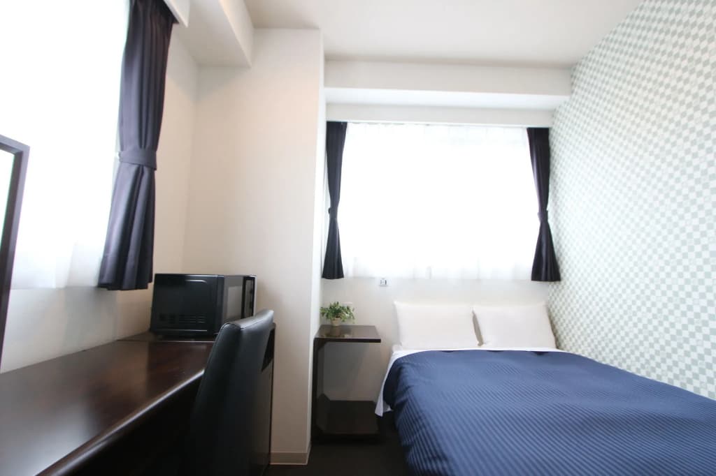 Hotel LiVEMAX ASAKUSA SKY FRONT - photo 6