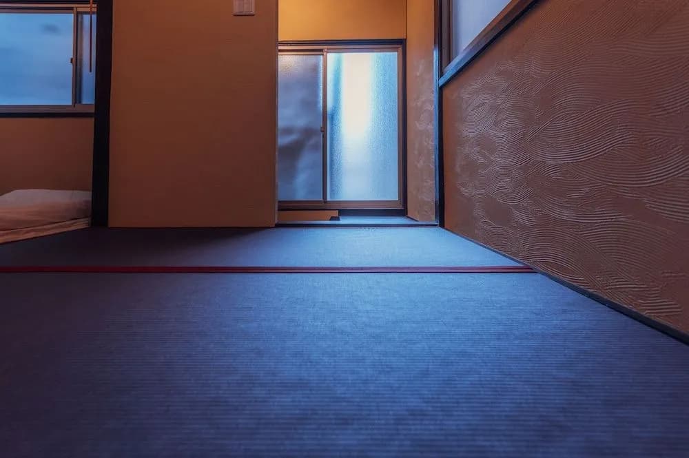 Local stay in Namba - main photo