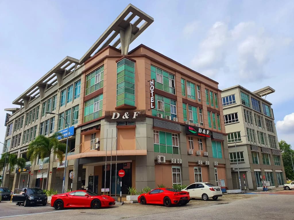 D&F Boutique Hotel Era Square - photo 1