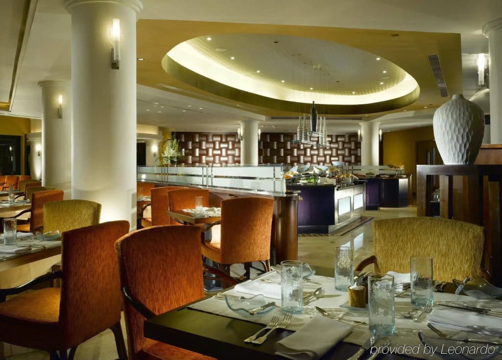 Le Meridien Jakarta - photo 29