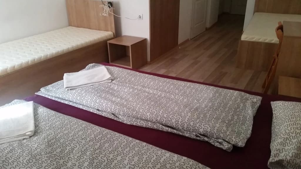 Omega Guesthouse Budapest - photo 5
