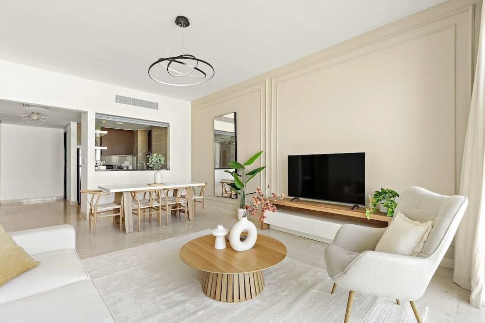 Silkhaus Luxury 2BR in Marina Heights Near Canal - photo 16
