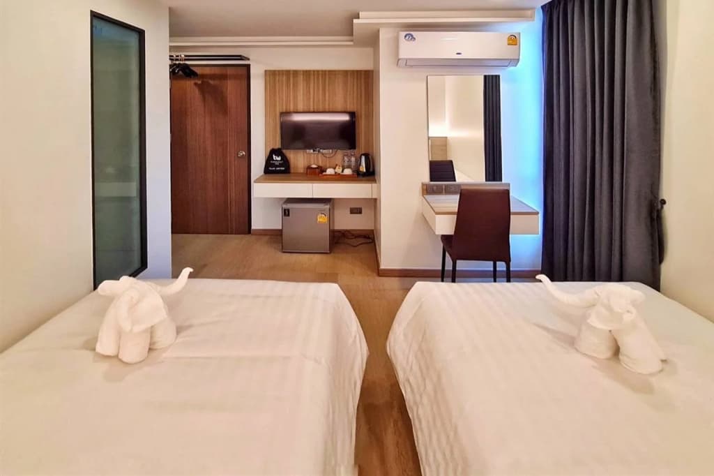 Thana Wisut Hotel - photo 5