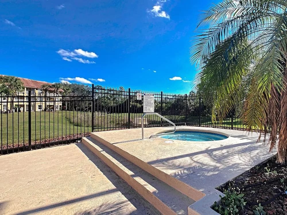 Condo - photo 14