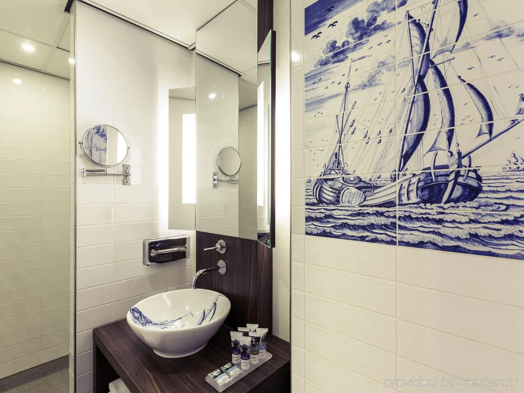 Citadines Canal Amsterdam - photo 10