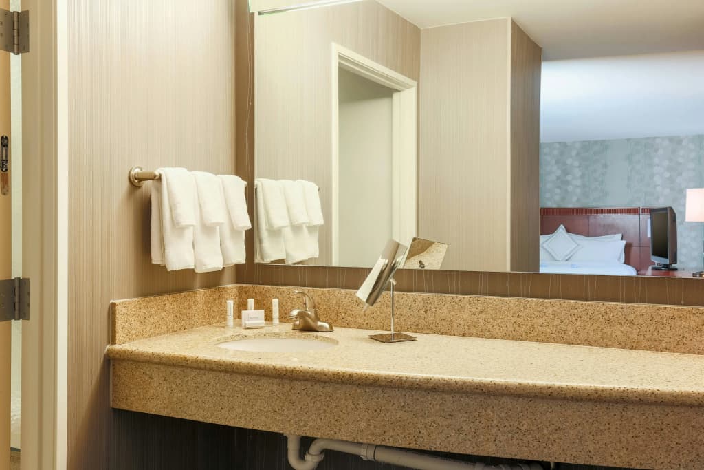 Courtyard By Marriott Las Vegas Stadium Area - photo 9