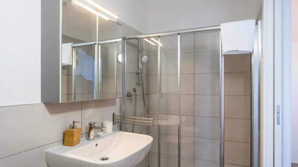 KHL apartments - photo 2