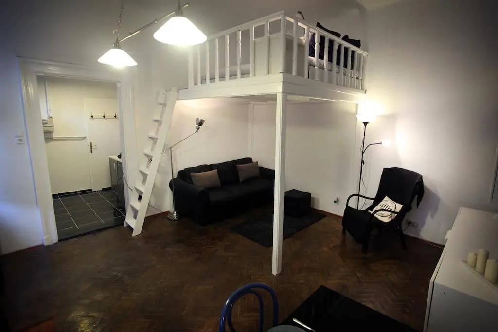 Trendy Equipped Apartment - photo 9