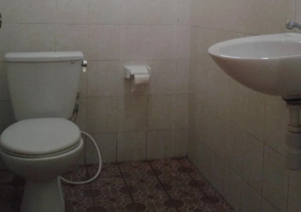 Waringin Home Stay - photo 10