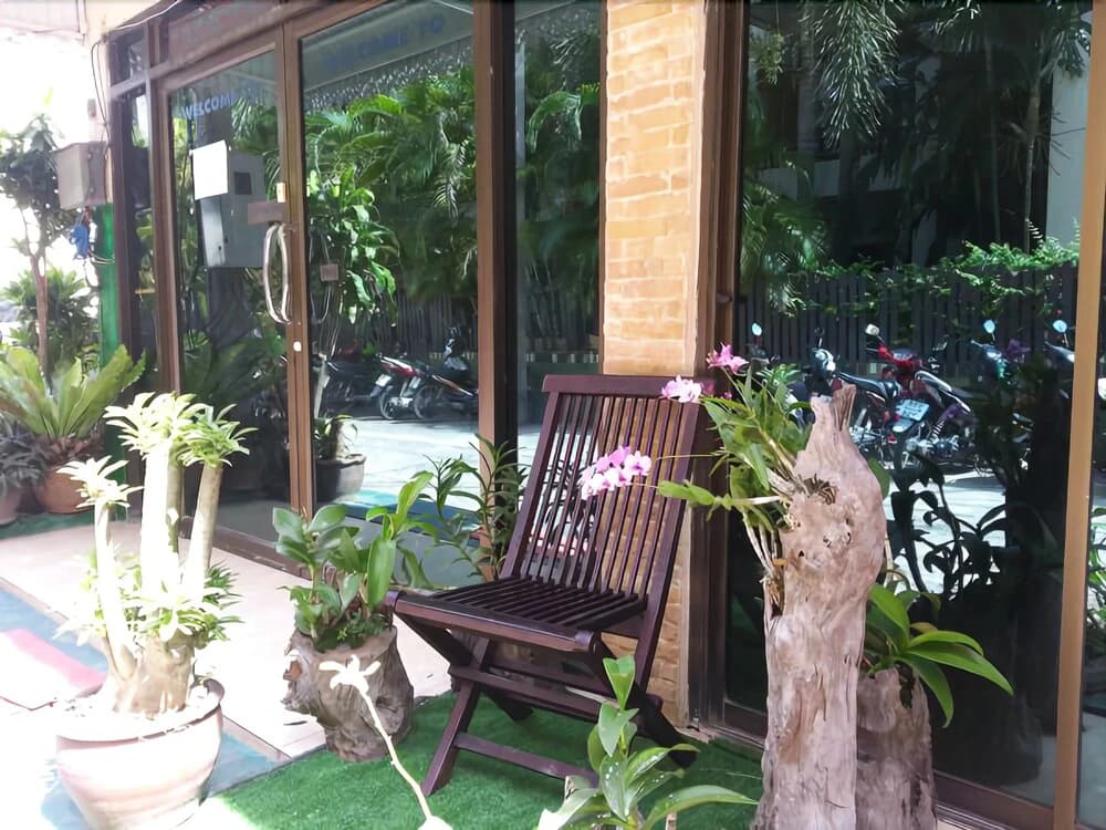 Divers Inn - photo 15