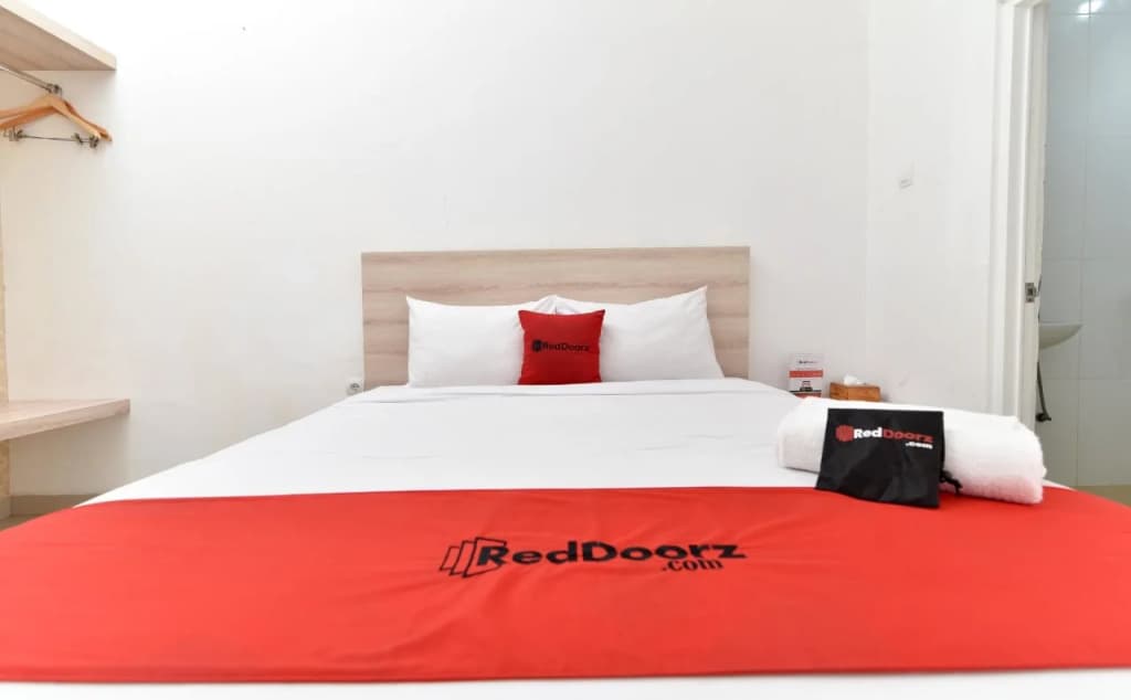 RedDoorz near Udayana University Jimbaran - photo 4