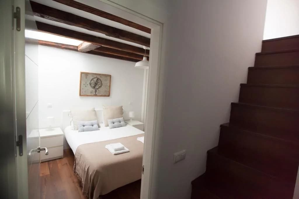 Plaza Mayor Flats - photo 7