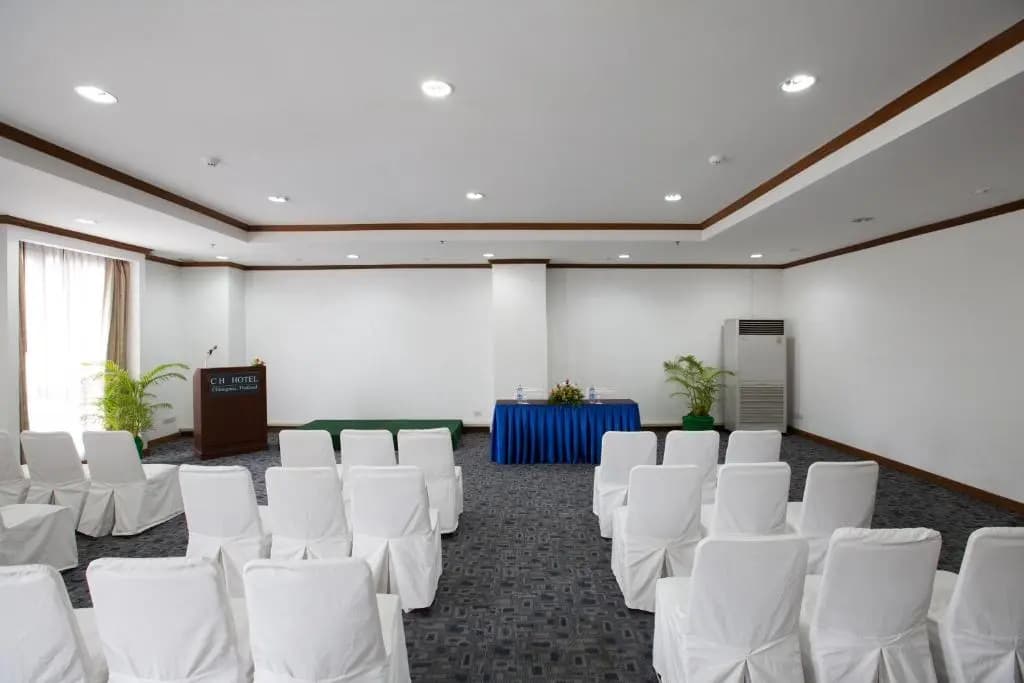 CH Hotel - photo 22