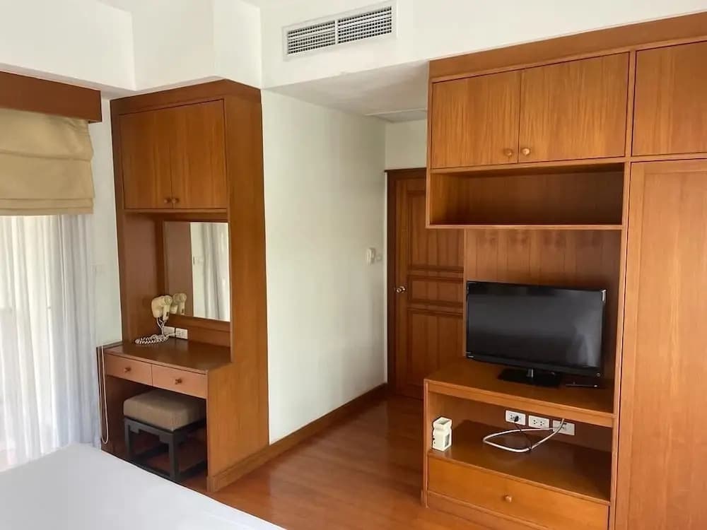 Beautiful 3-bed Villa in Cherngtalay, Thalang - photo 5