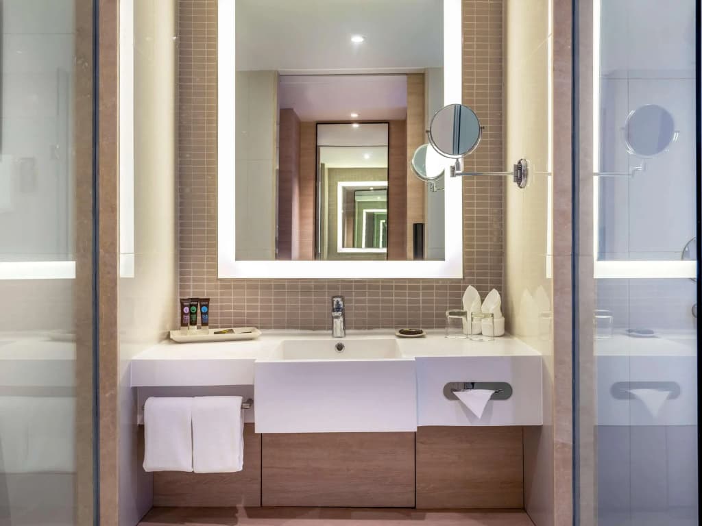 Novotel Phuket City Phokeethra Hotel - photo 16