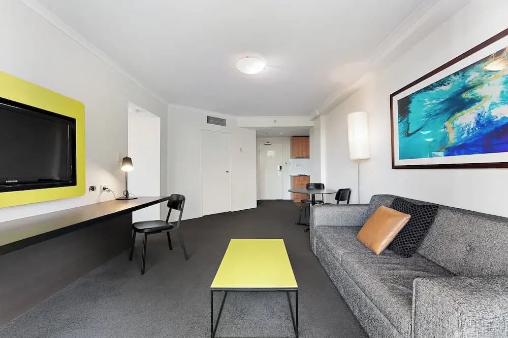 1 Valentine Ave - photo 4