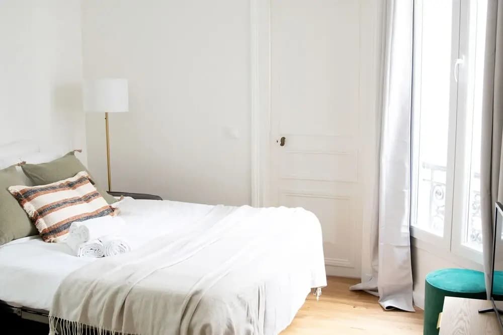 Central Paris 1BR near Montorgueil - photo 5