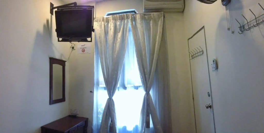 Submarine Guest House @ Chinatown - Hostel - photo 3