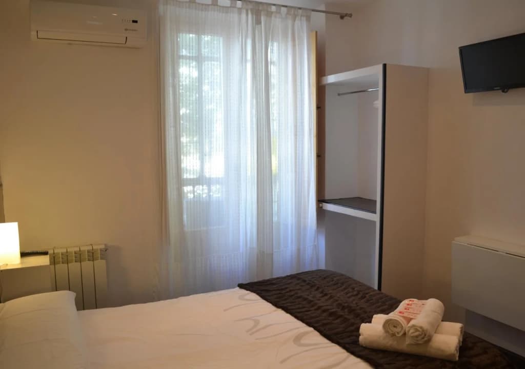 Hostal El Brezo - photo 4