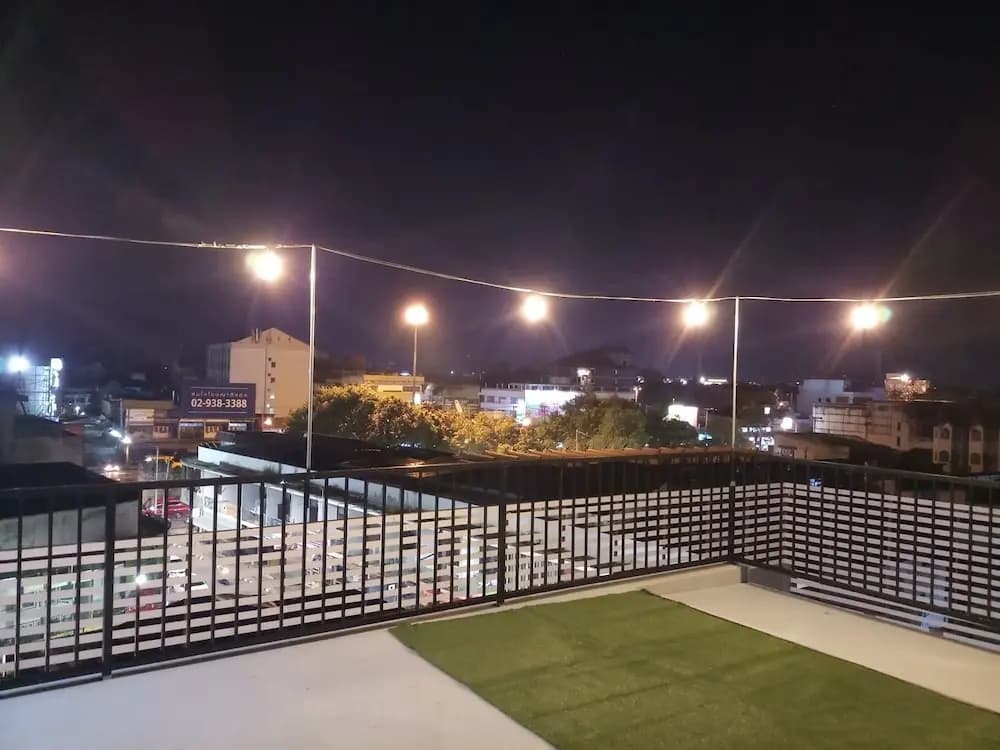 Nuengthong hostel - photo 17