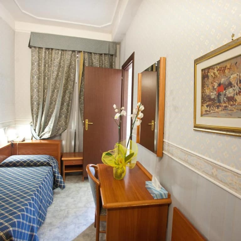 Hotel Emmaus - photo 30