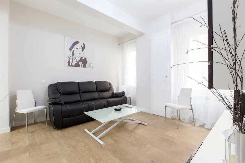 Iakai Homes Broadway - photo 3