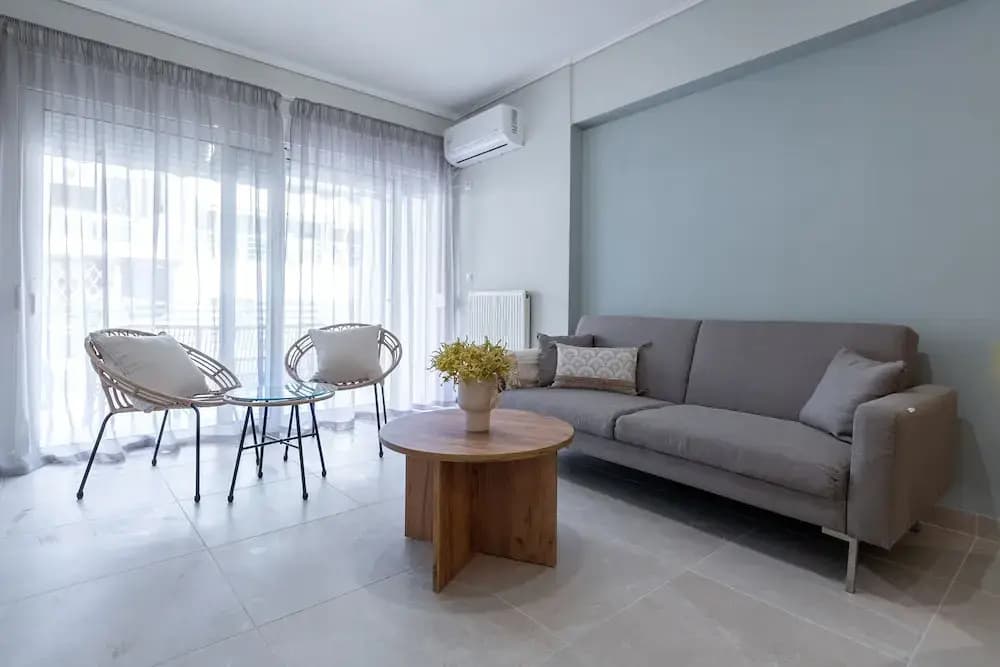 Phaedrus Living Luxury Flat Ampelokipoi - photo 3