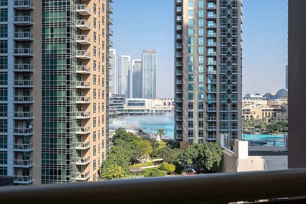 BellaVista -2 BR Apartment Fountain View - photo 11