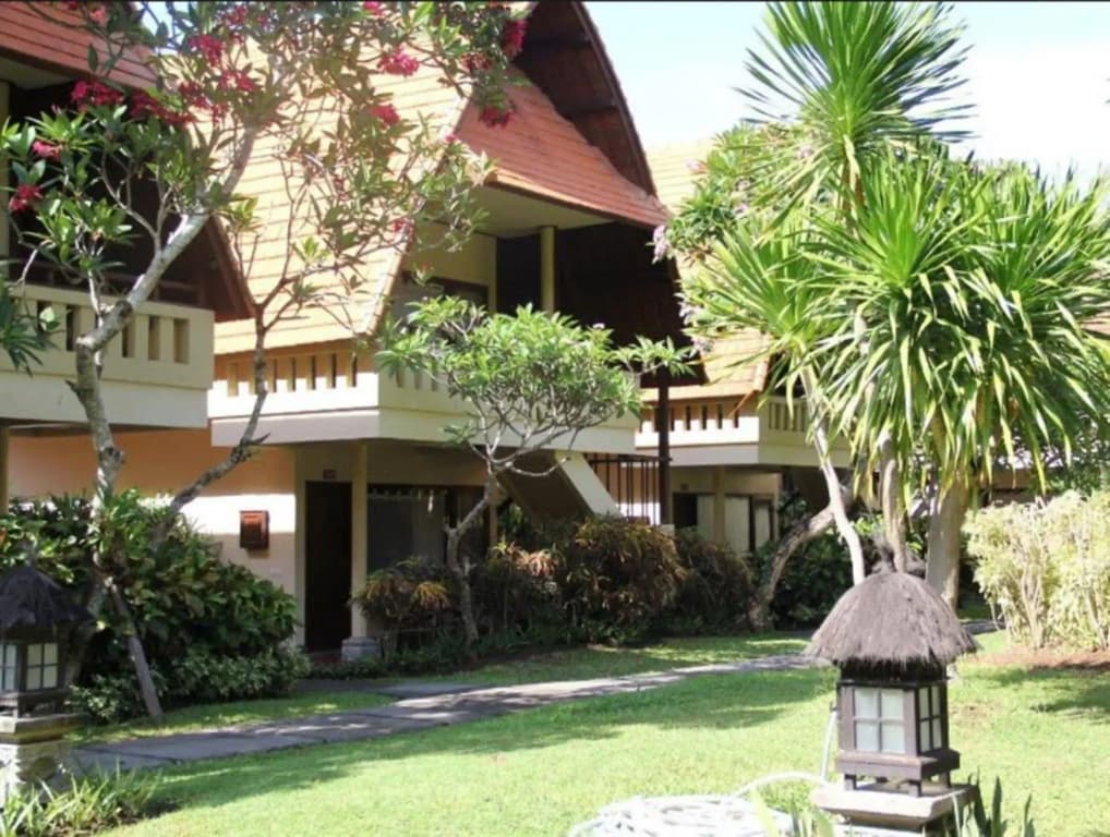 Besakih Beach Hotel - photo 19