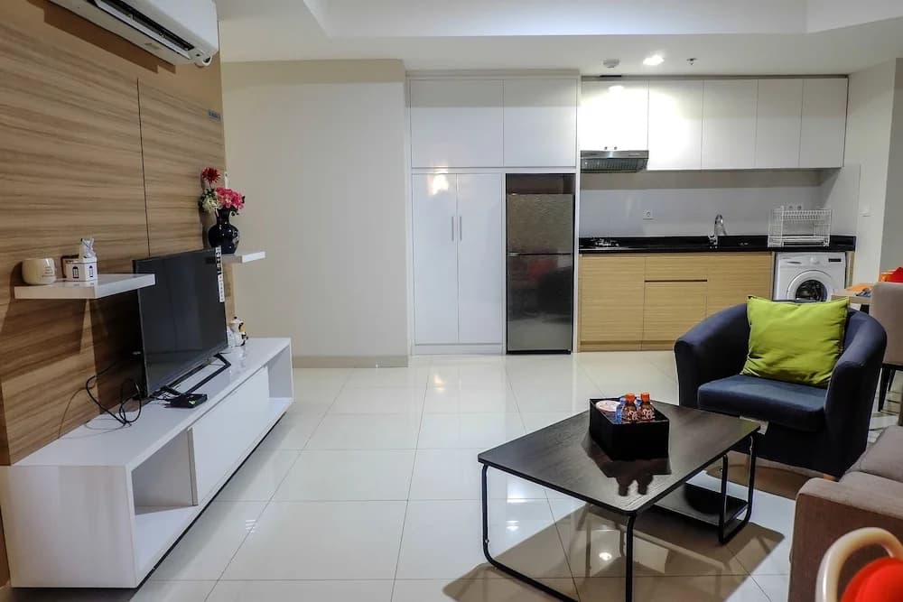 Spacious the Mansion Apartment Kemayoran - photo 4
