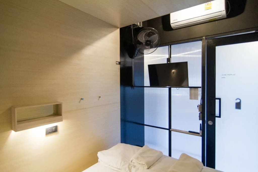 Box Poshtel - photo 3