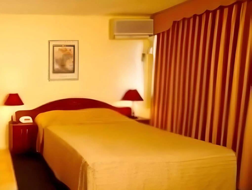 City Park Hotel - photo 5