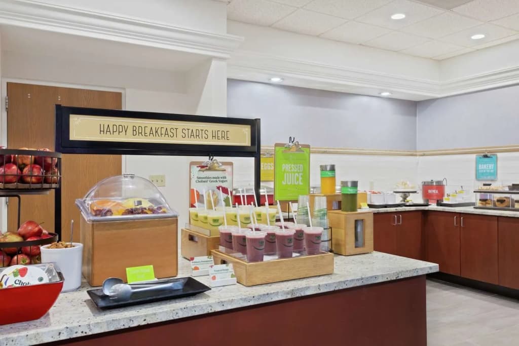 Hampton Inn & Suites Orlando Intl Dr N - photo 12