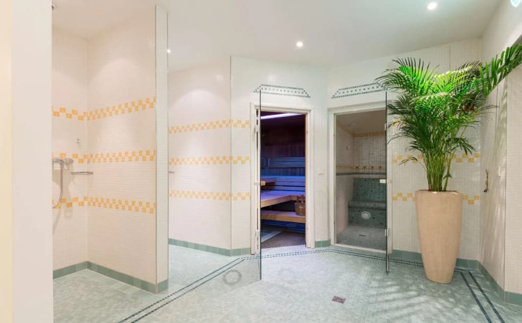 Hotel Kaiserhof Wien - photo 50