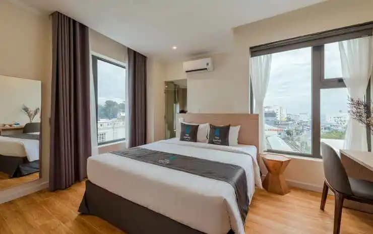 The Empire Hotel - photo 12