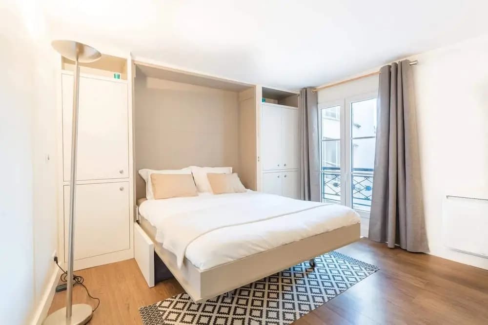GuestReady - Designer Studio for 2 close to Louvre Museum! - photo 2