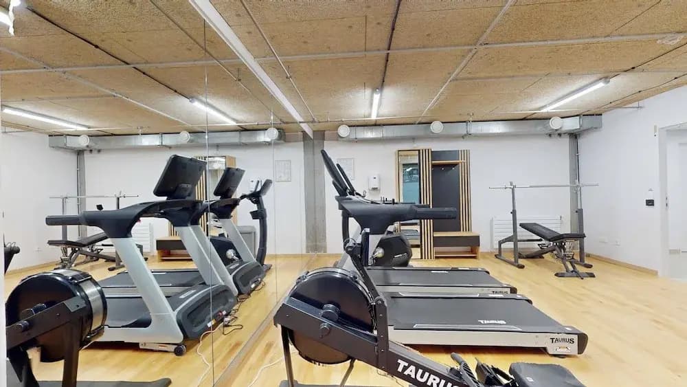 Room 1211 in a Premium Residence- Sport/laundry - photo 13