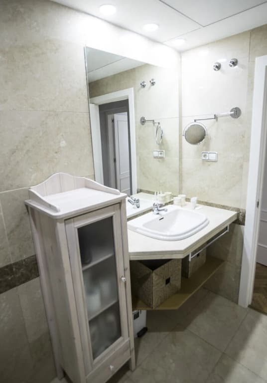 Plaza Mayor Apartment - photo 9