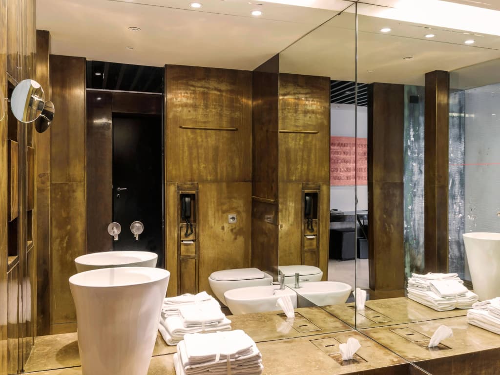 STRAF Hotel&bar - photo 8
